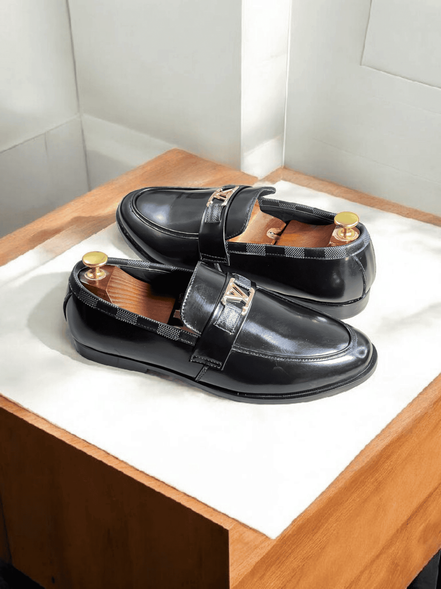 Expertly crafted with the finest premium calf leather, AS Lvati shoes are the epitome of luxury and style. Each pair is handmade with precision, ensuring unparalleled quality and comfort. Elevate your shoe game with AS Lvati, the perfect choice for the discerning individual.
