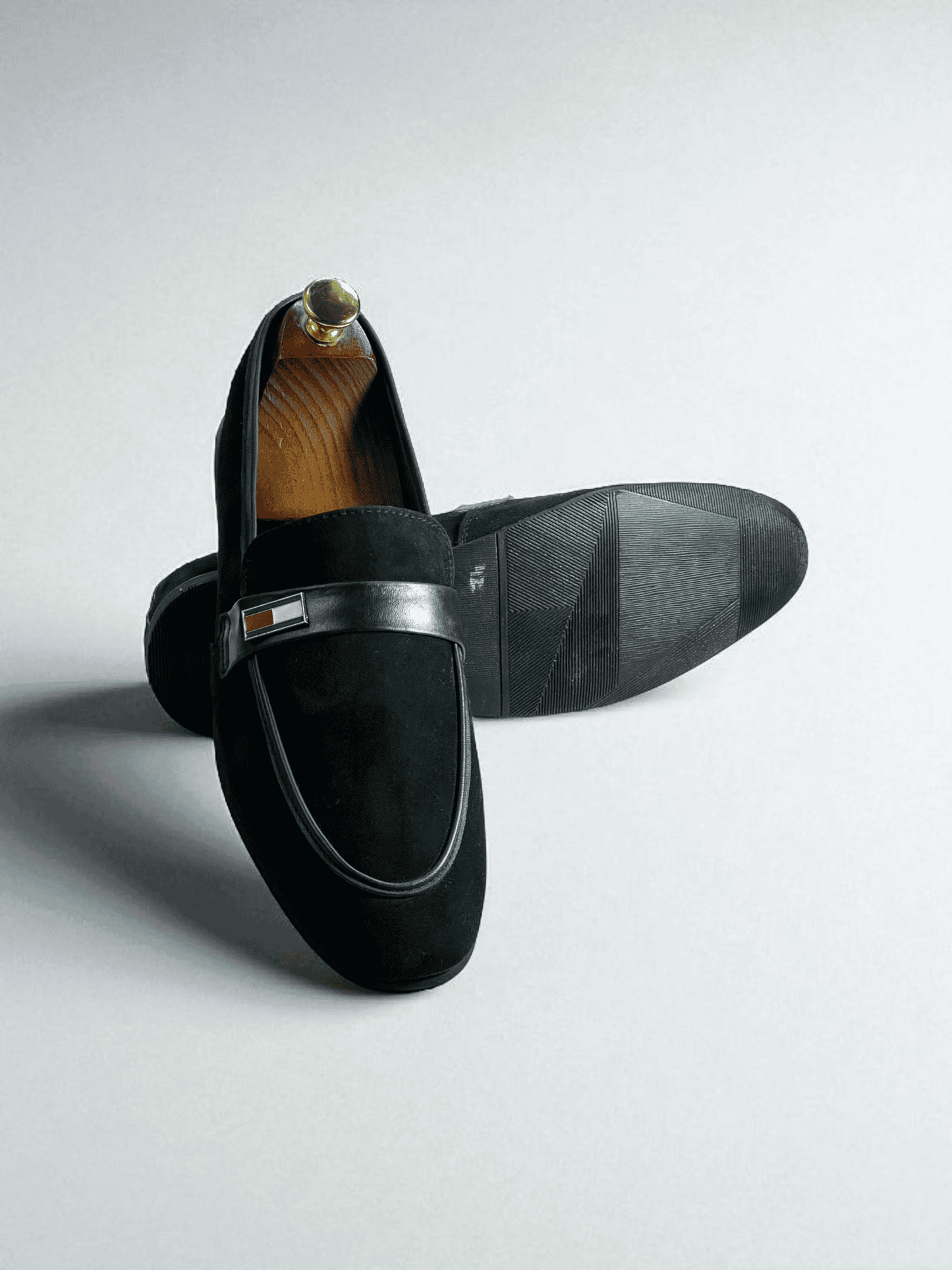 Eternal Black features a handmade leather upper that seamlessly links with a durable rubber sole. Constructed with premium materials, these shoes offer unmatched style and long-lasting comfort. Elevate your footwear game with these timeless, versatile shoes.