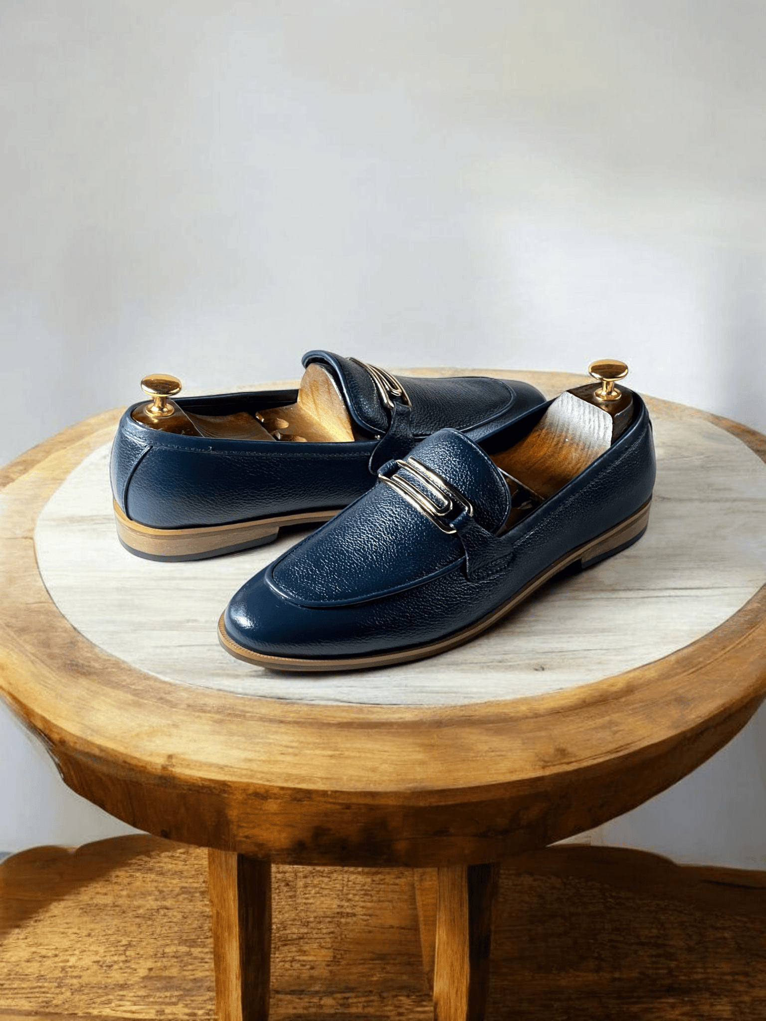 Expertly crafted from premium mild leather, AS bloom shoes offer unmatched quality and comfort. Each pair is handmade to ensure the perfect fit and ultimate durability. Step into style and sophistication with AS bloom."