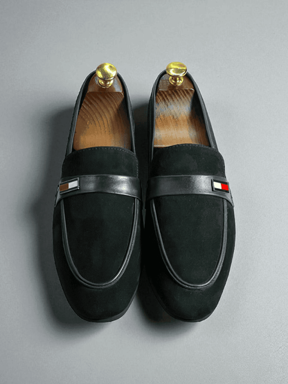 Eternal Black features a handmade leather upper that seamlessly links with a durable rubber sole. Constructed with premium materials, these shoes offer unmatched style and long-lasting comfort. Elevate your footwear game with these timeless, versatile shoes.

