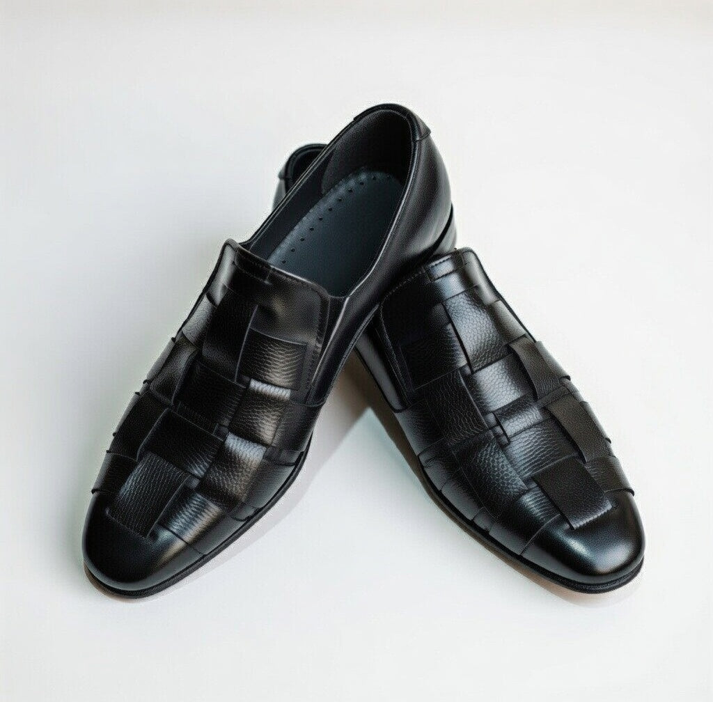 As - Wokib"Handmade Black Leather handwoven Mocation