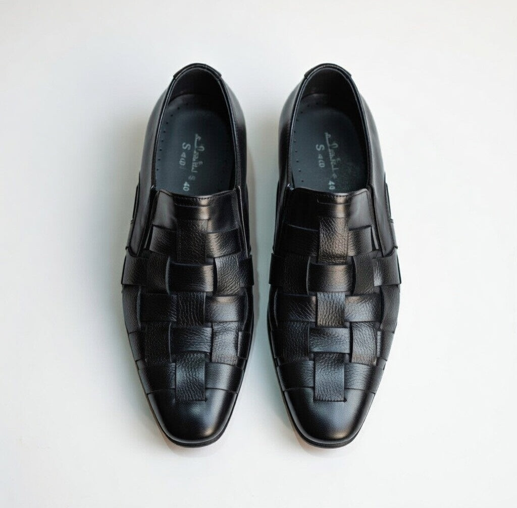 As - Wokib"Handmade Black Leather handwoven Mocation