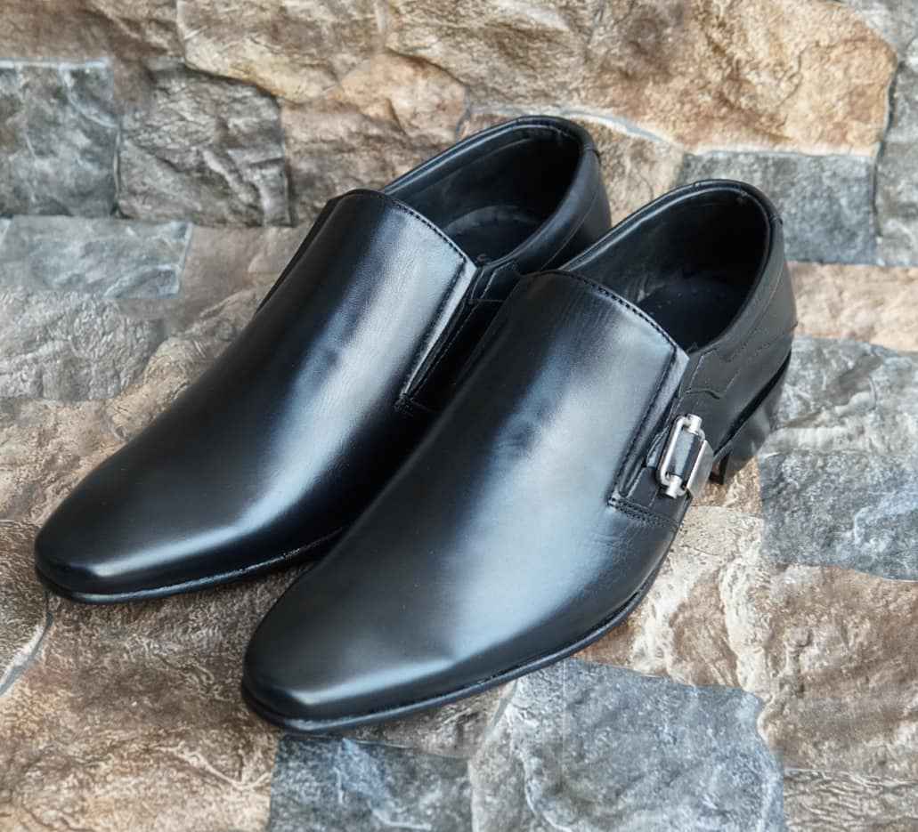 AS 2534 - Adler Shoe