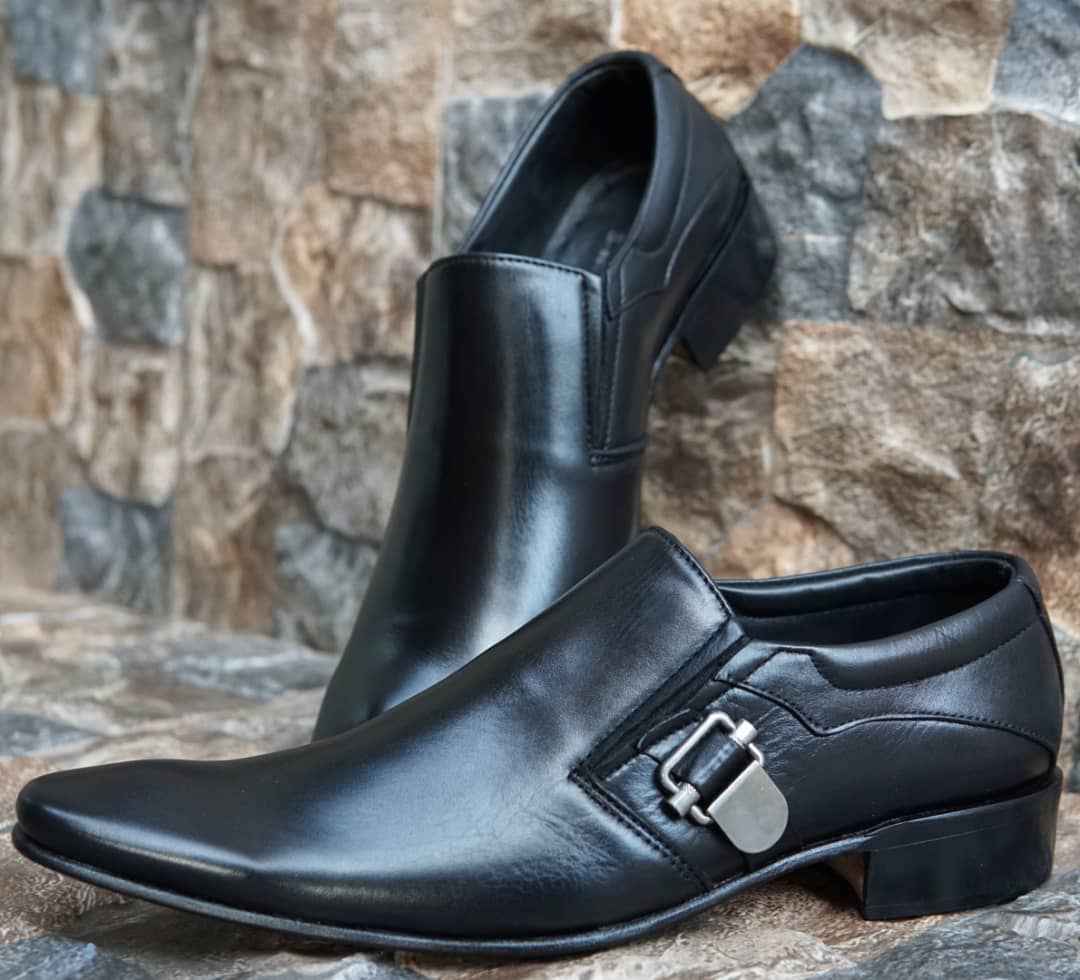 AS 2534 - Adler Shoe